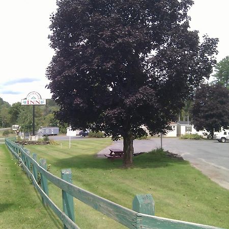 Colonnade Inn Lyndonville Kültér fotó
