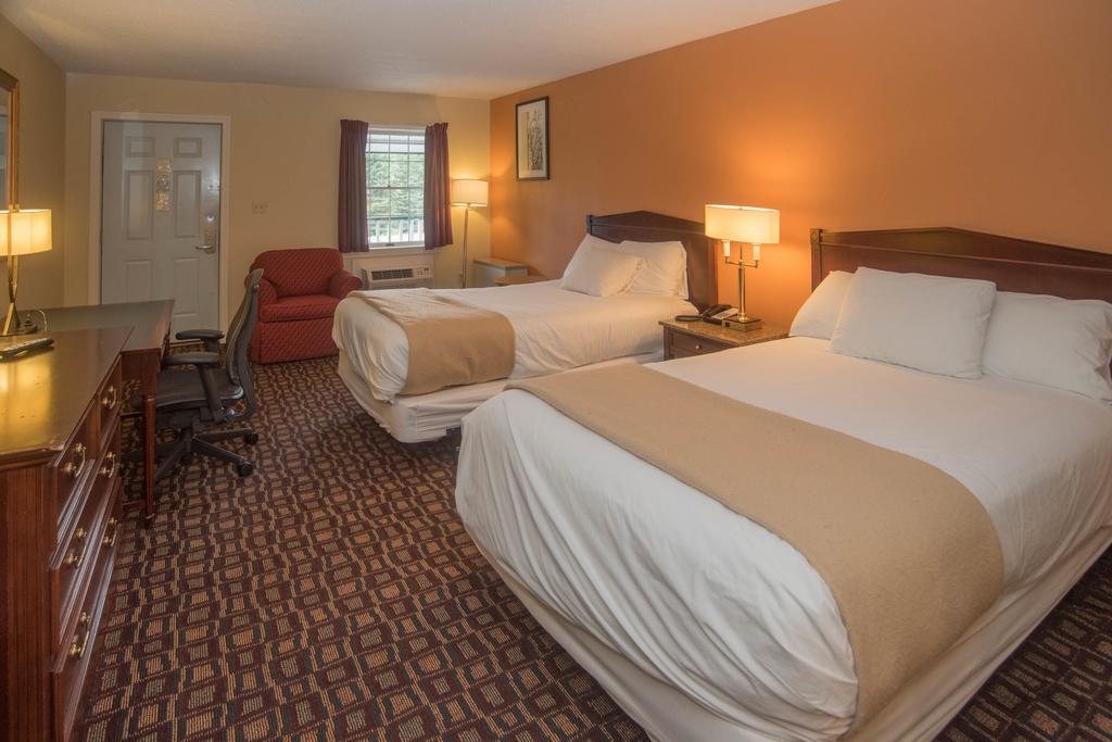 Colonnade Inn Lyndonville Kültér fotó