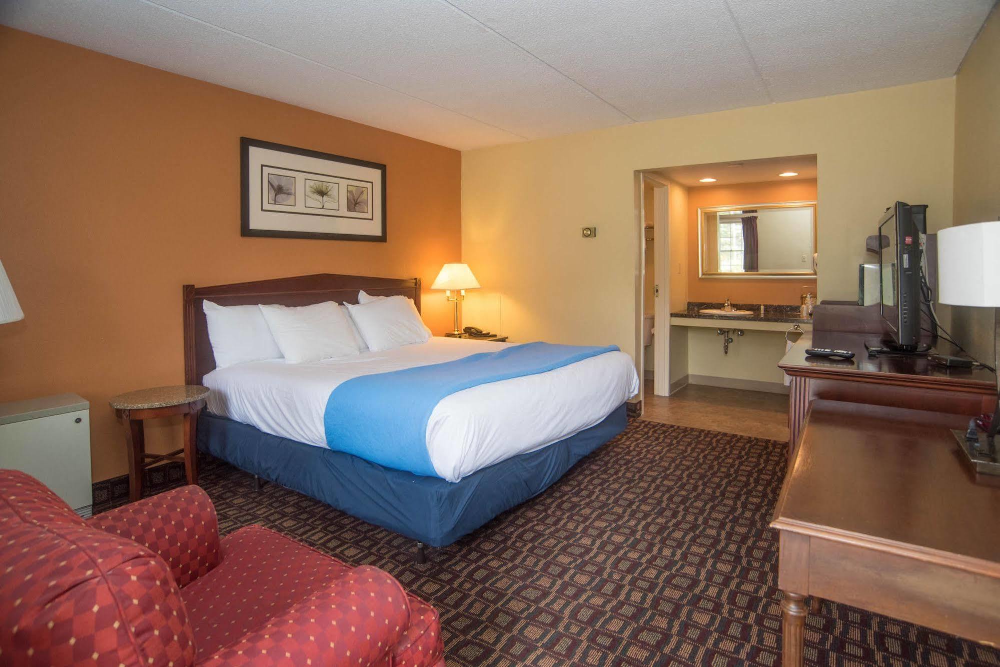Colonnade Inn Lyndonville Kültér fotó